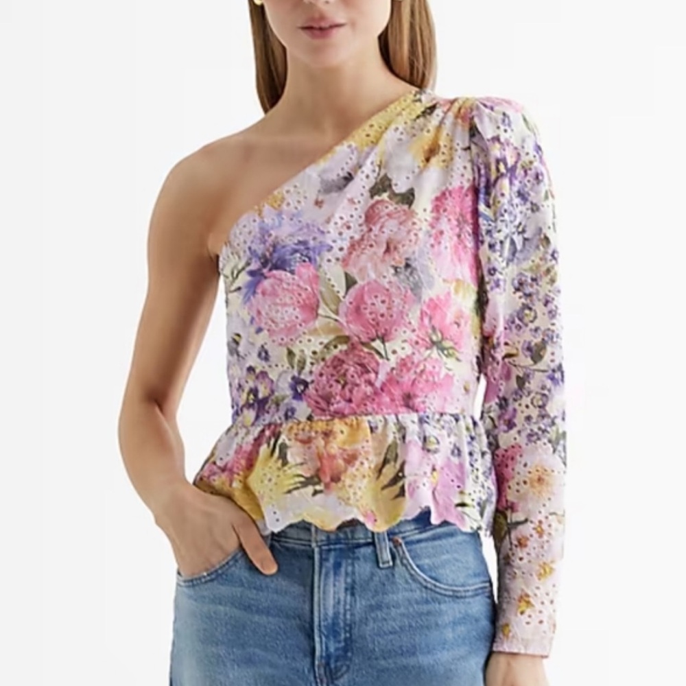 NEW w/ Tags! Express Floral Eyelet Blouse